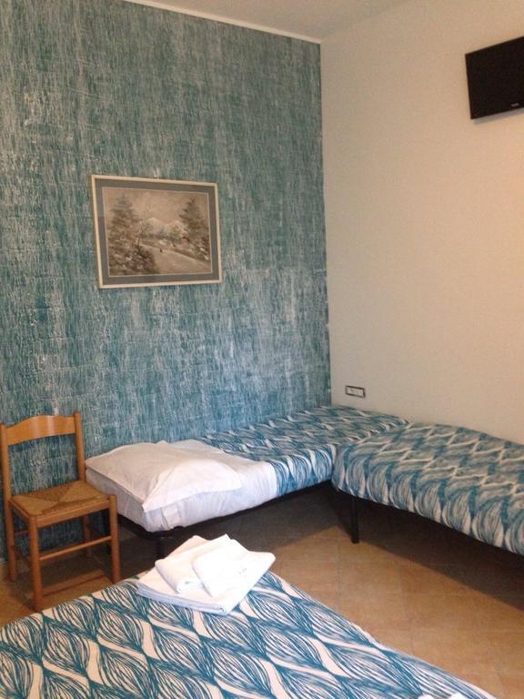 B & B Leonard Acqui Roma Quarto foto
