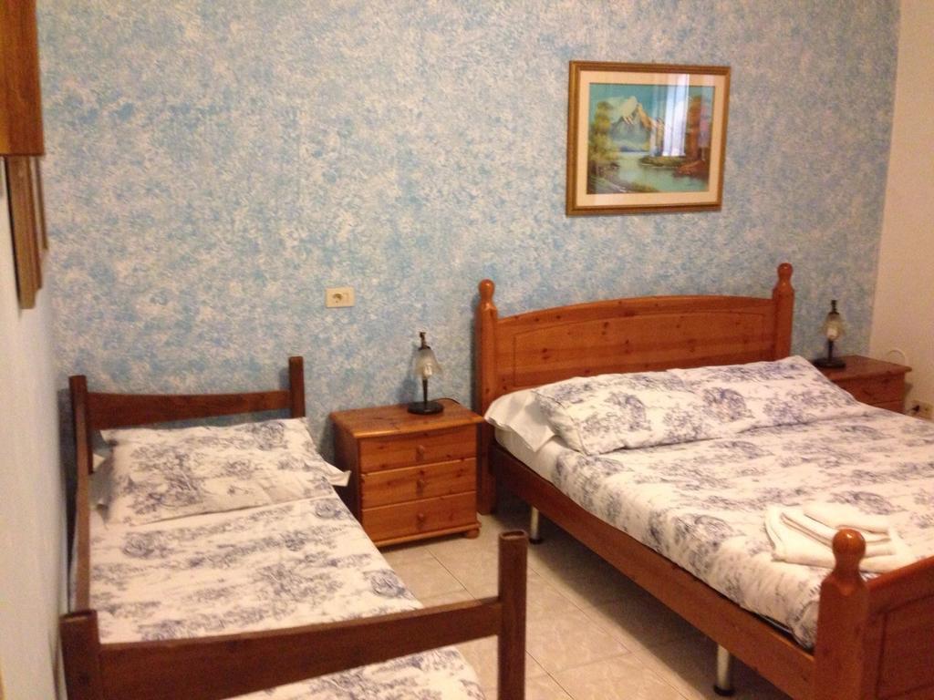 B & B Leonard Acqui Roma Quarto foto